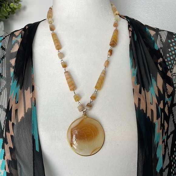 Aztec Sun Pendant Necklace- Alabaster Medallion - Picture 2 of 9